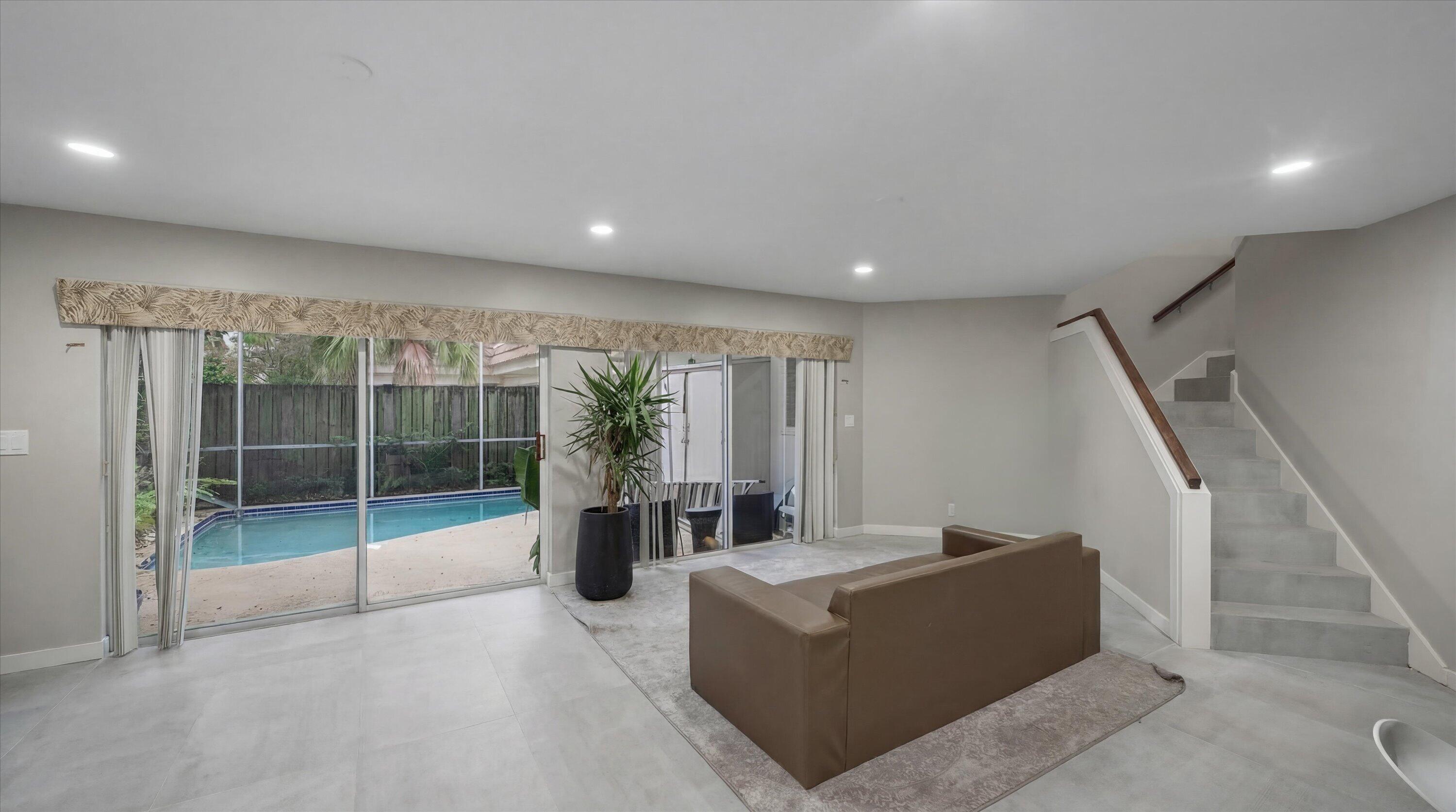 4348 Hazel Avenue Unit B