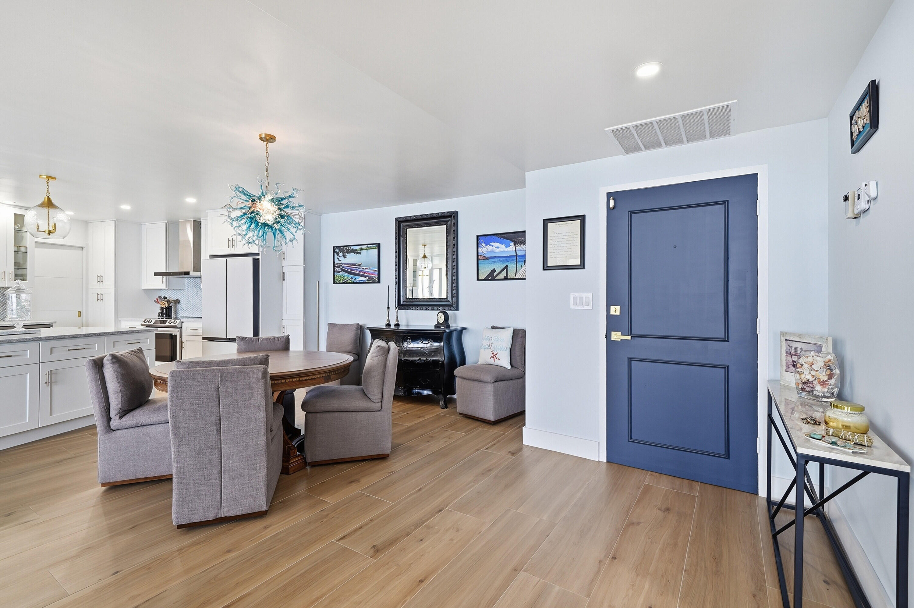700 S Ocean Boulevard 803