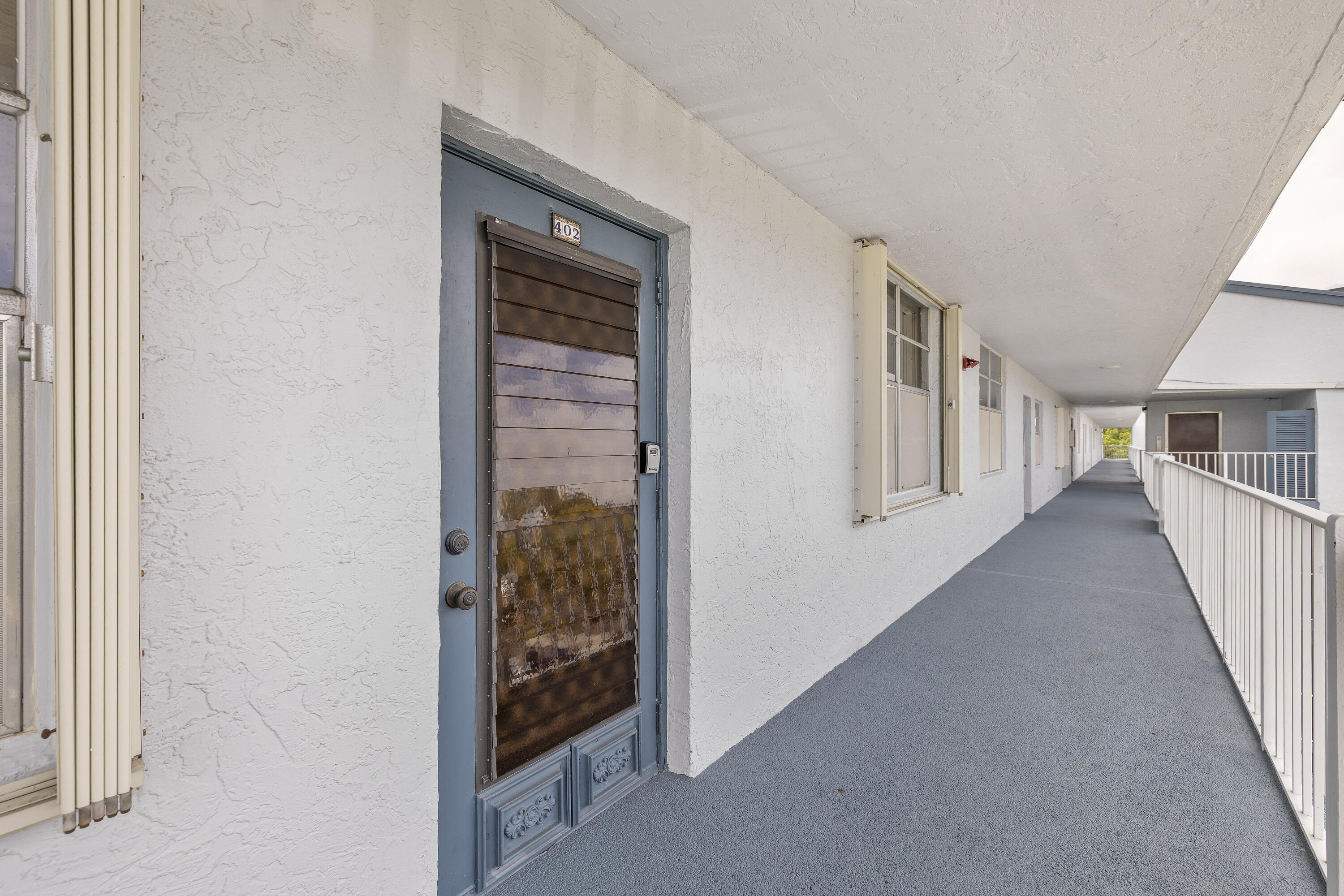 3 OF PALM SPRINGS 2 CONDO - Residential Lease