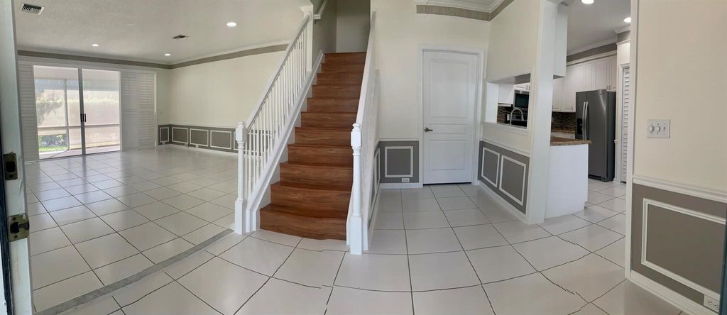 Photo of 21551 St Andrews Grand Circle #39, Boca Raton, FL 33486 (MLS # R11018260)