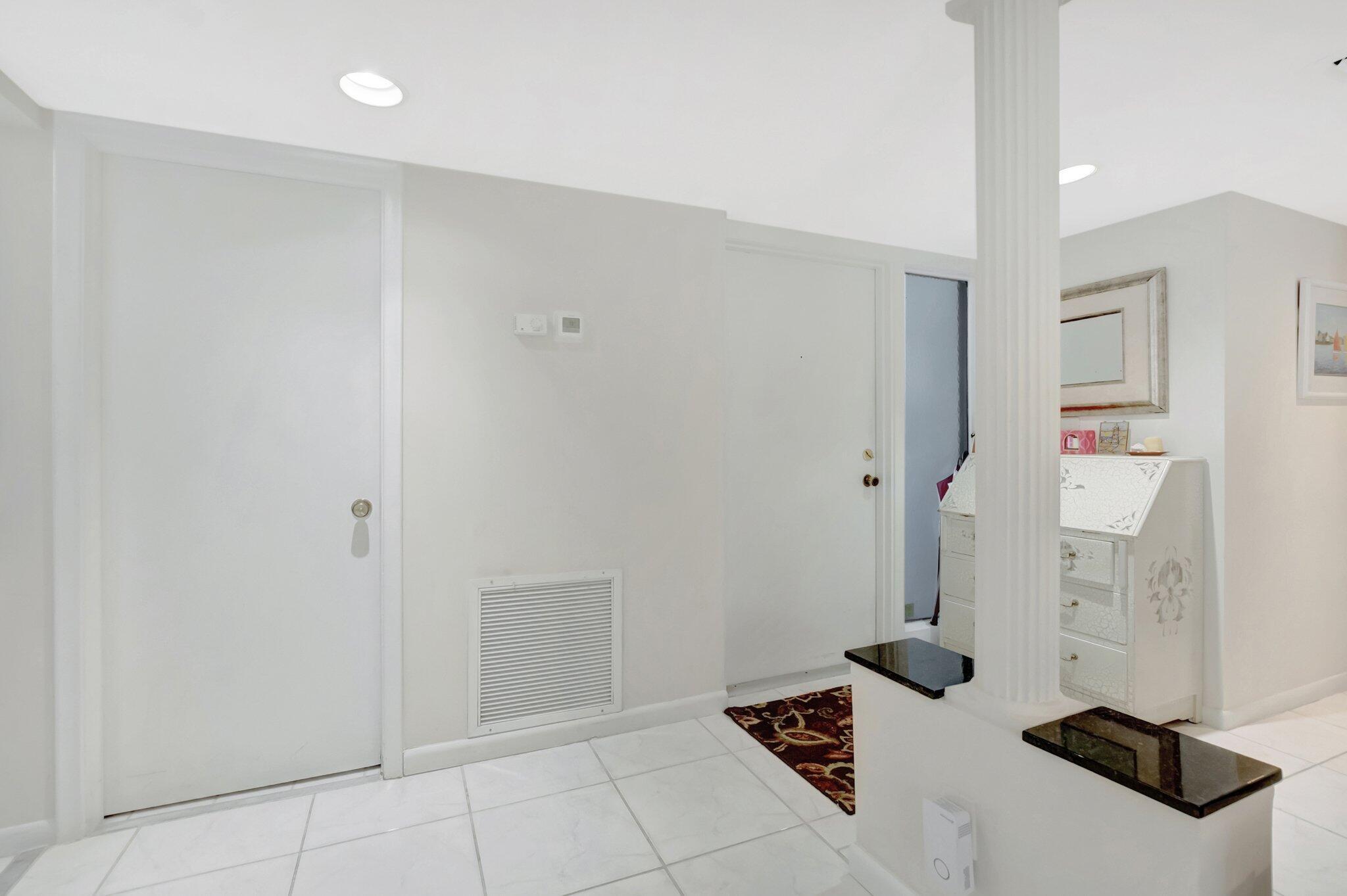 Pinelake - Residential Lease