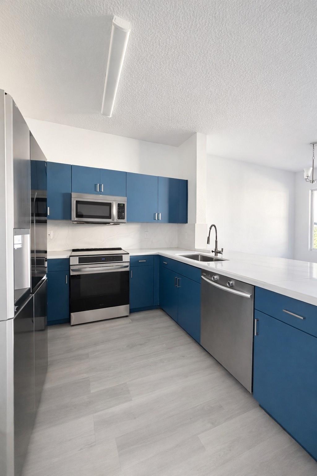 SEMINOLE PALMS - Residential Lease