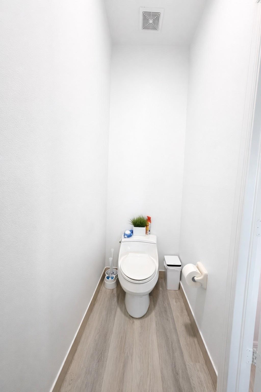 SEMINOLE PALMS - Residential Lease