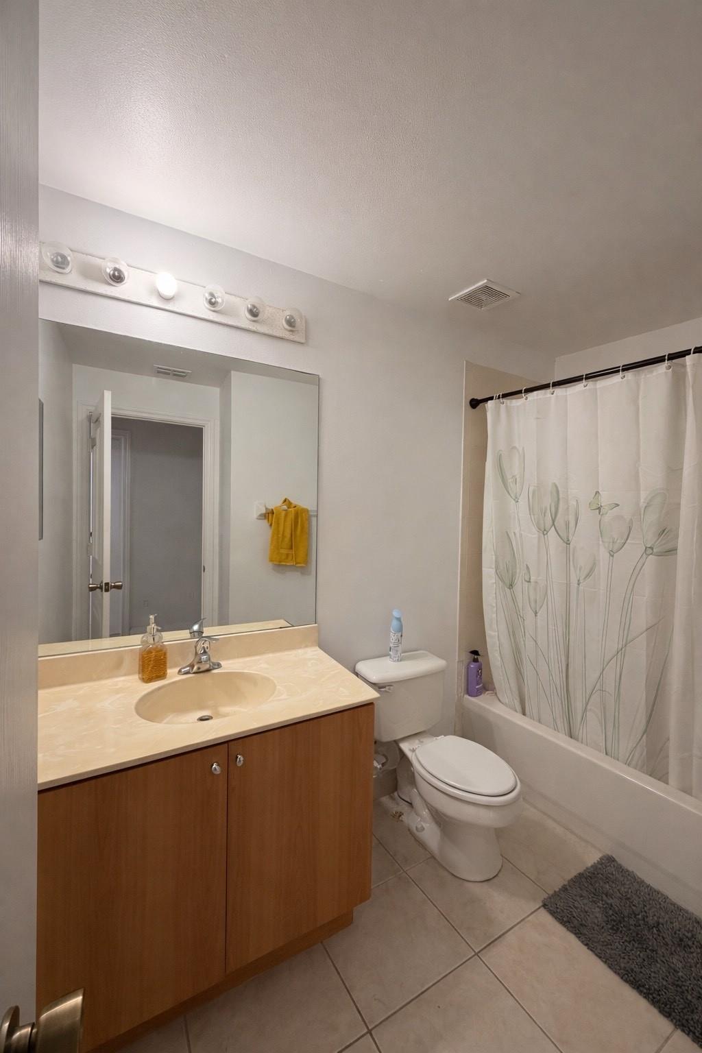 SEMINOLE PALMS - Residential Lease