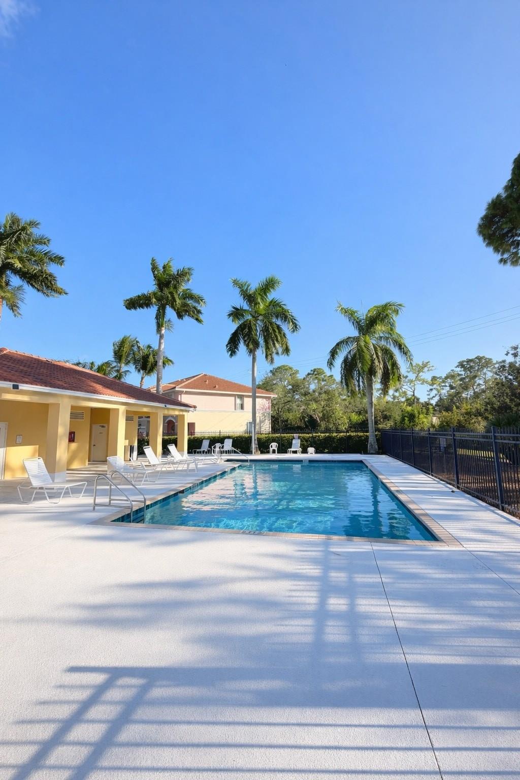 SEMINOLE PALMS - Residential Lease