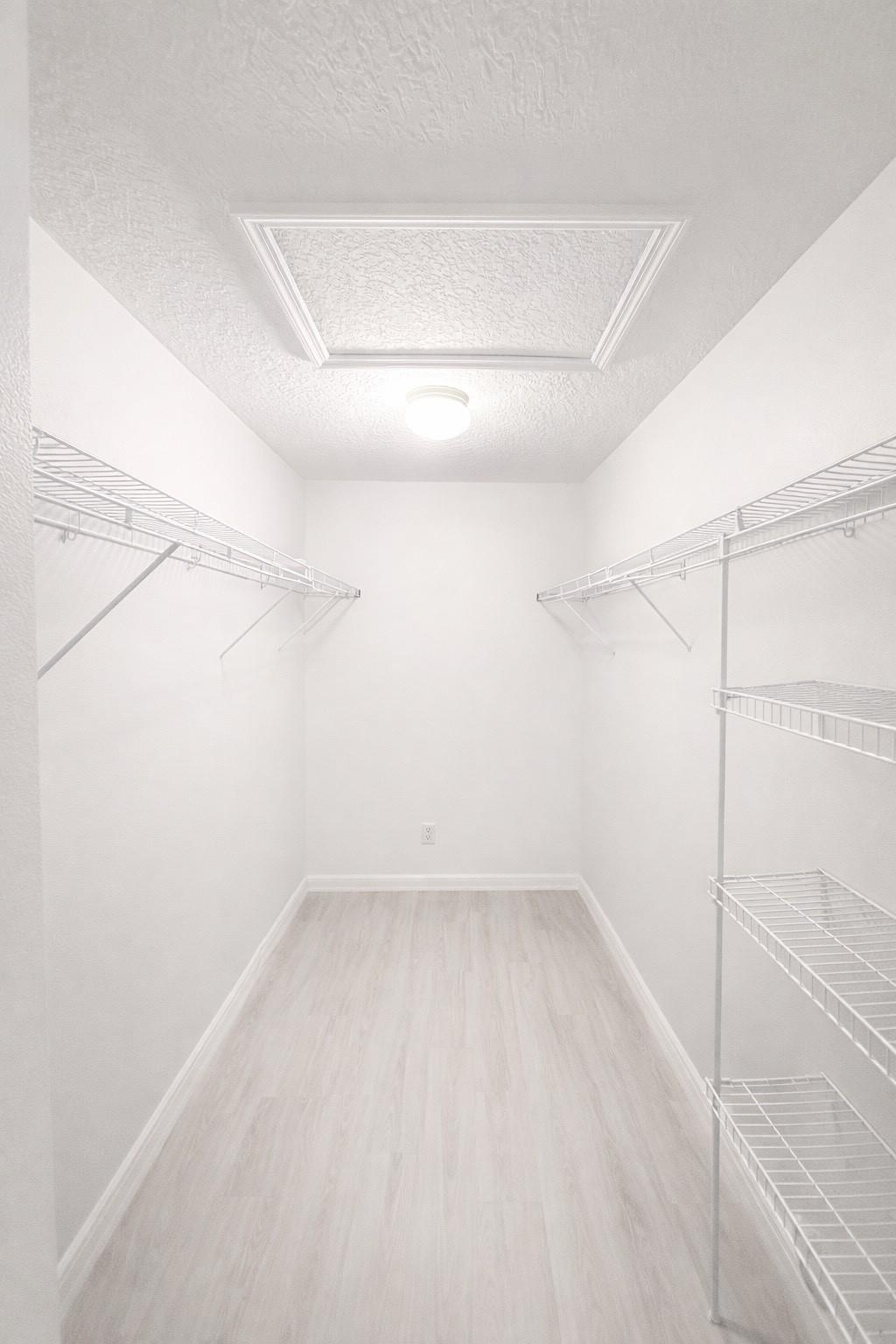 SEMINOLE PALMS - Residential Lease