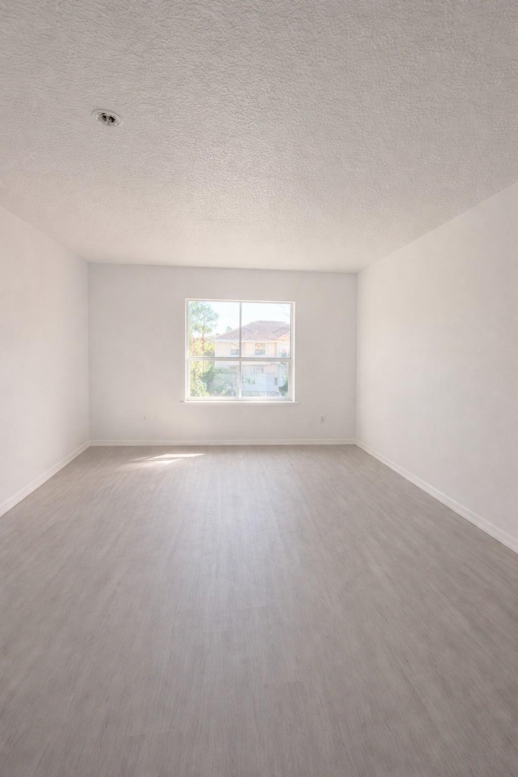 SEMINOLE PALMS - Residential Lease