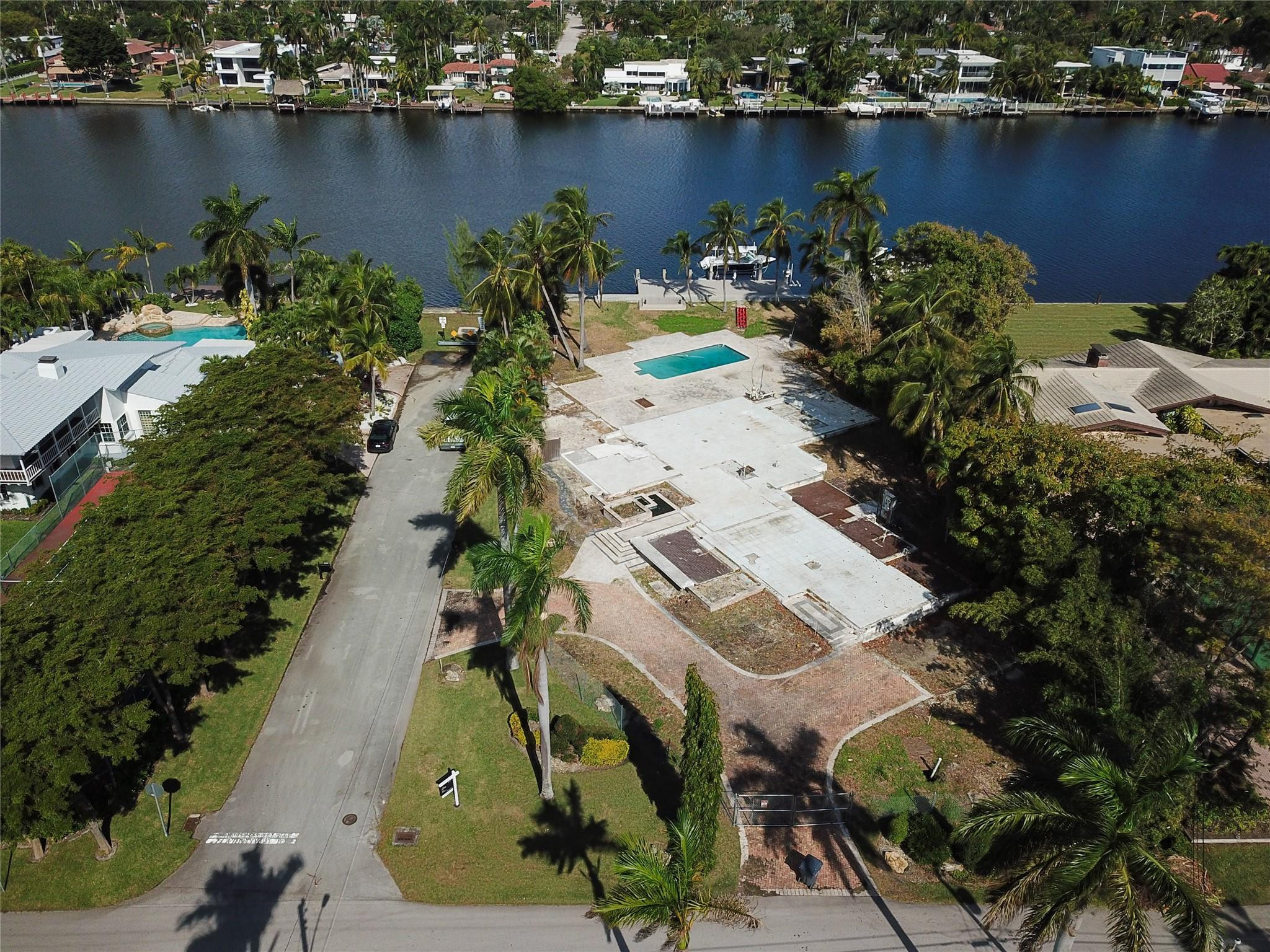 Hollywood Lakes Sec 1-32 - Land