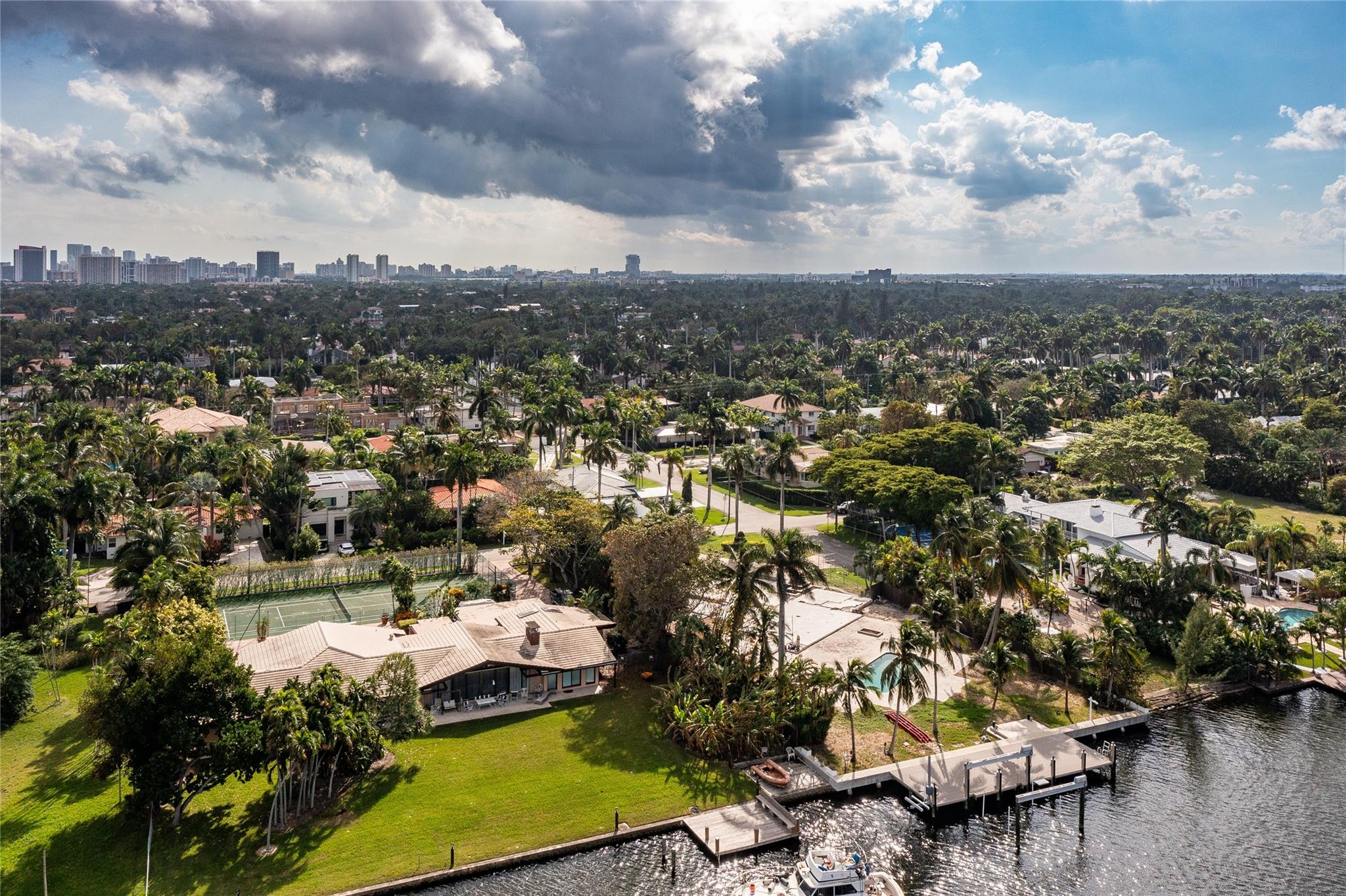 Hollywood Lakes Sec 1-32 - Land