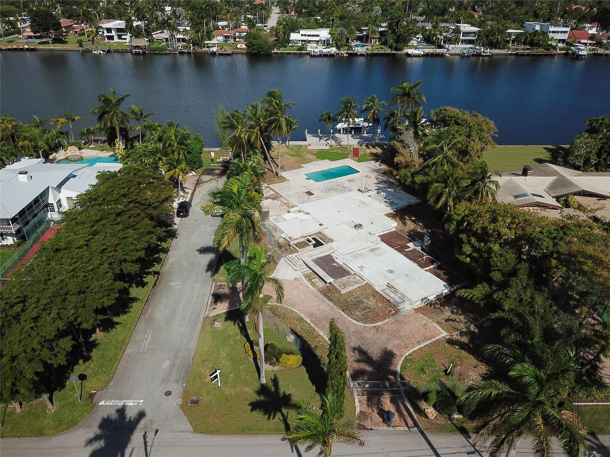 Hollywood Lakes Sec 1-32 - Land