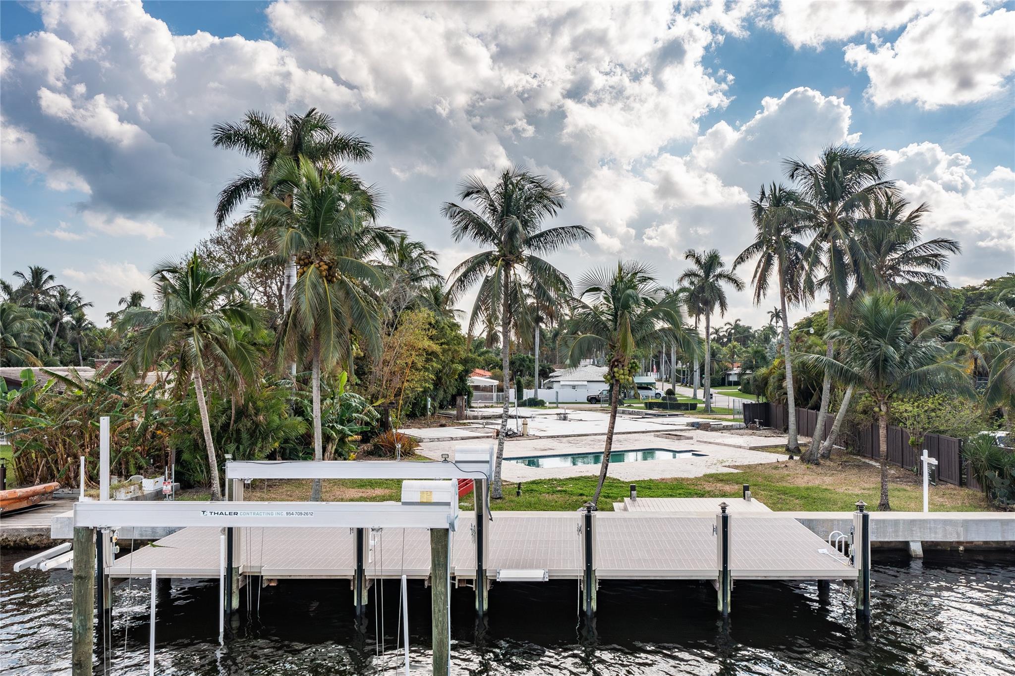 Hollywood Lakes Sec 1-32 - Land