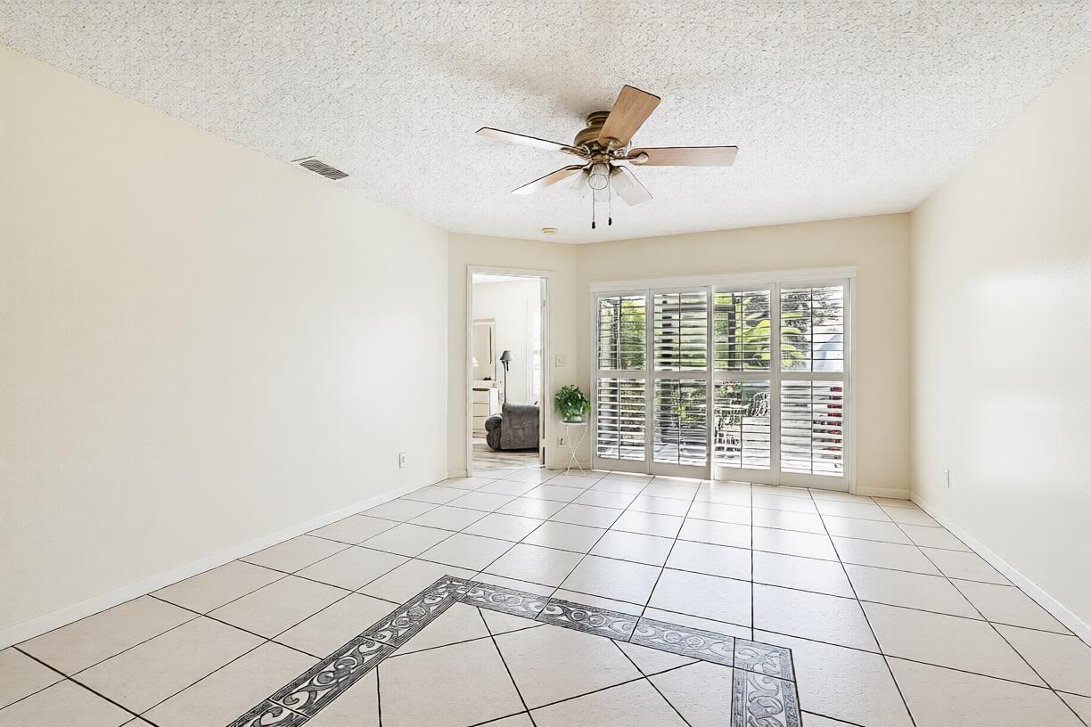 HARBOUR POINTE AT RIVER BRIDGE CONDO - Residential