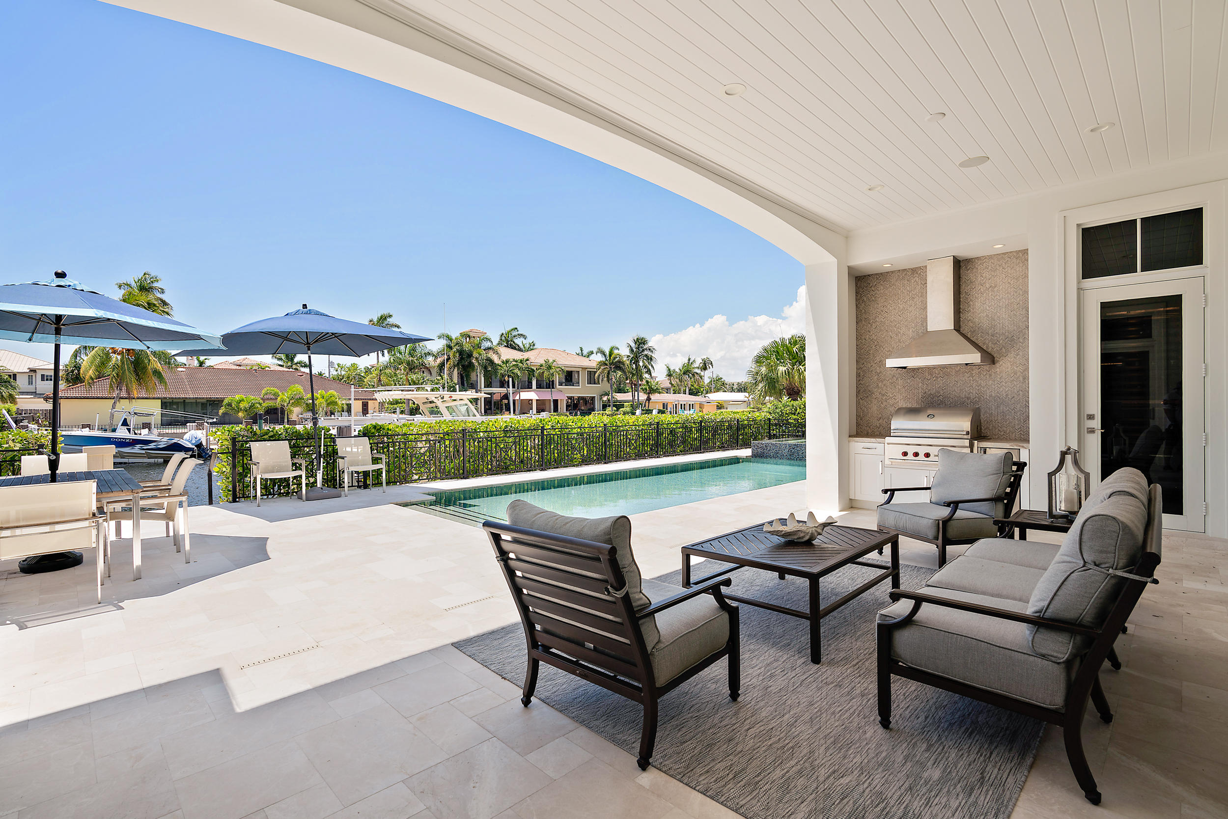 LIGHTHOUSE POINT - Residential