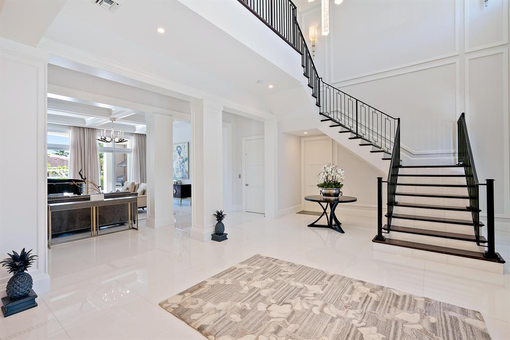 LIGHTHOUSE POINT - Residential