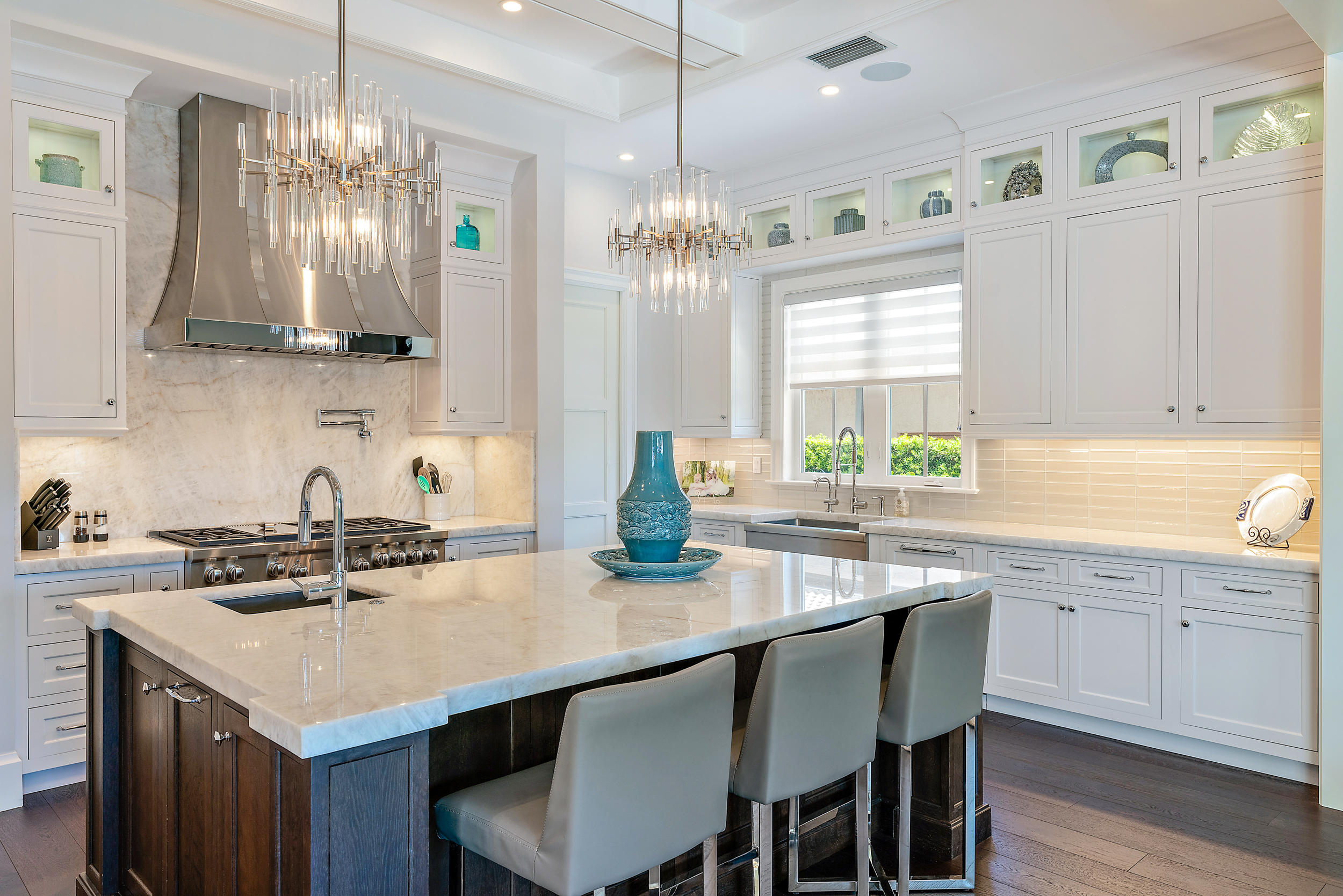 LIGHTHOUSE POINT - Residential