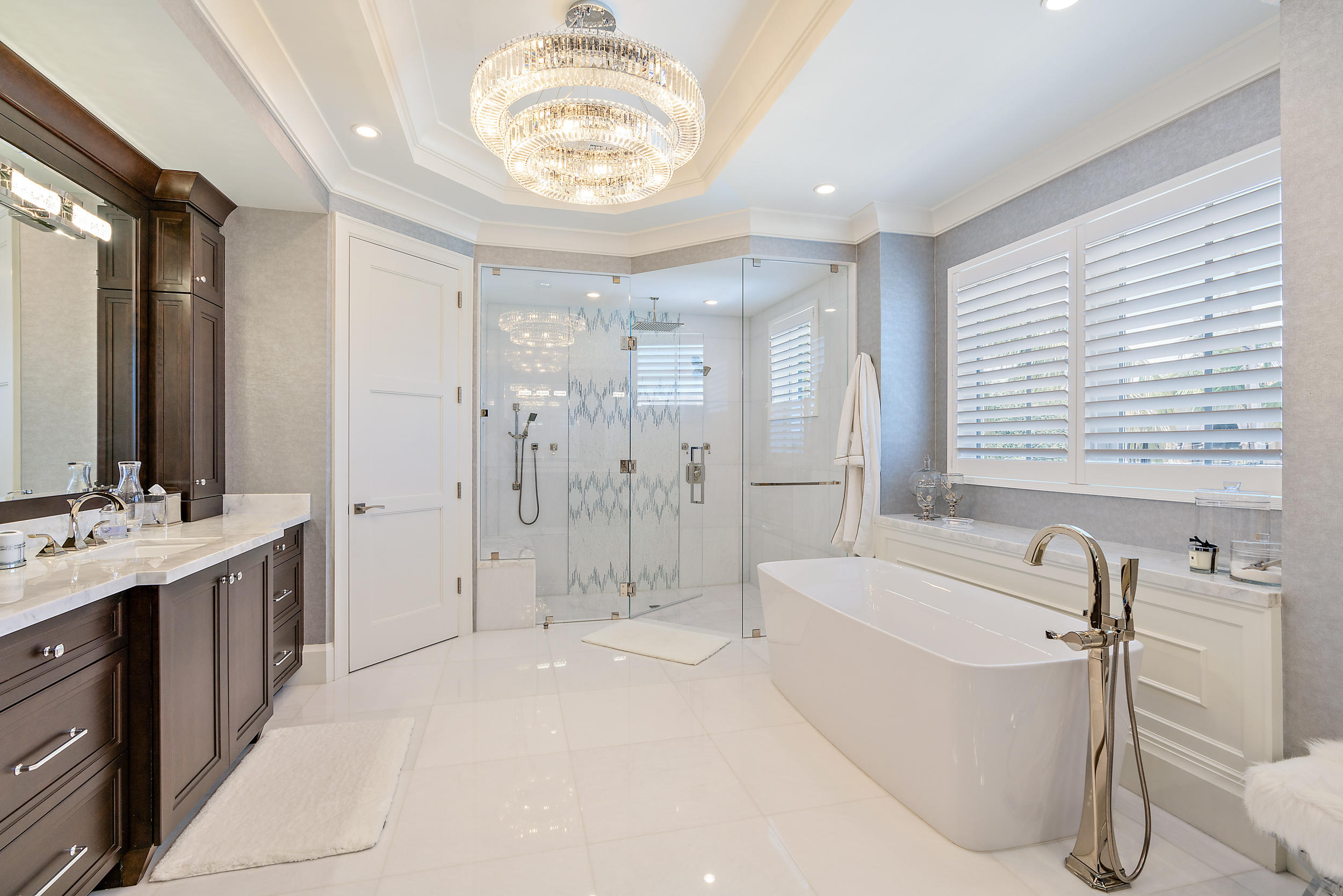 LIGHTHOUSE POINT - Residential