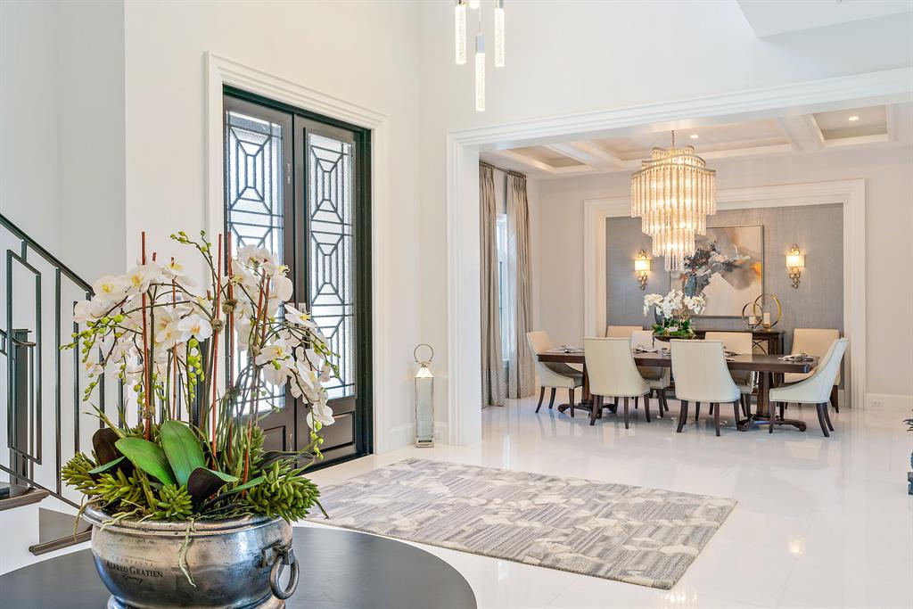 LIGHTHOUSE POINT - Residential