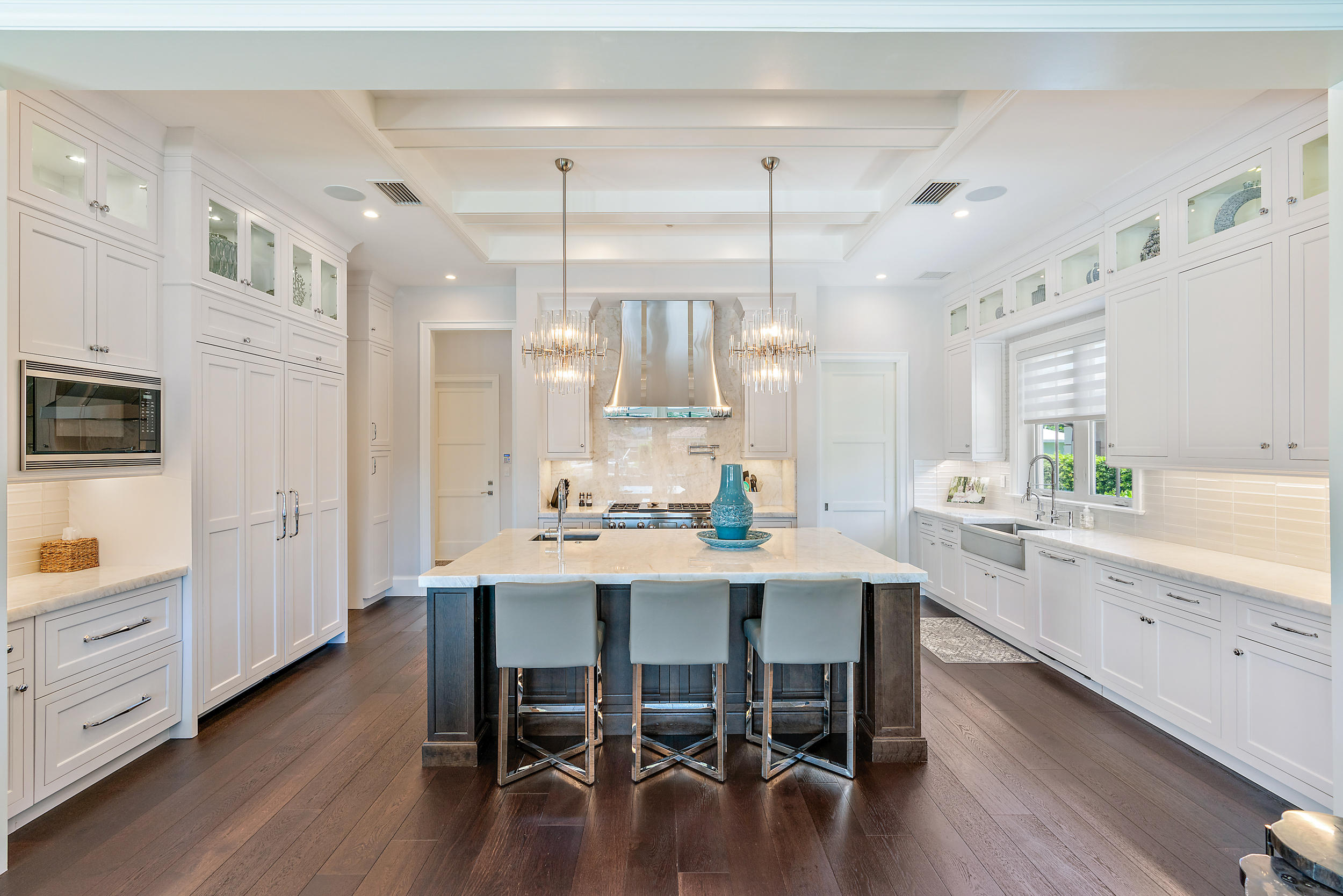 LIGHTHOUSE POINT - Residential