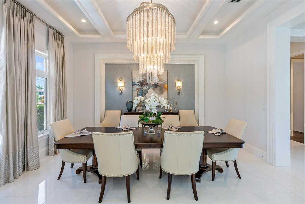 LIGHTHOUSE POINT - Residential