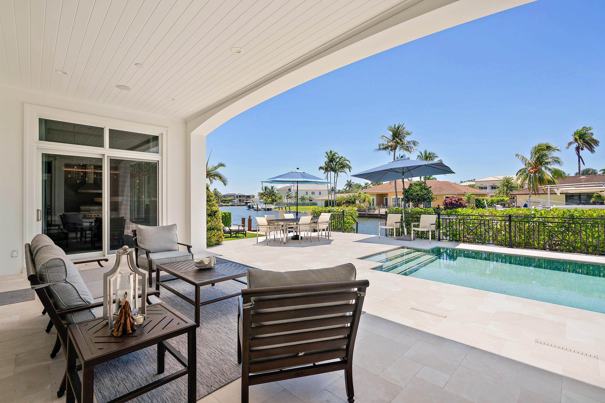 LIGHTHOUSE POINT - Residential