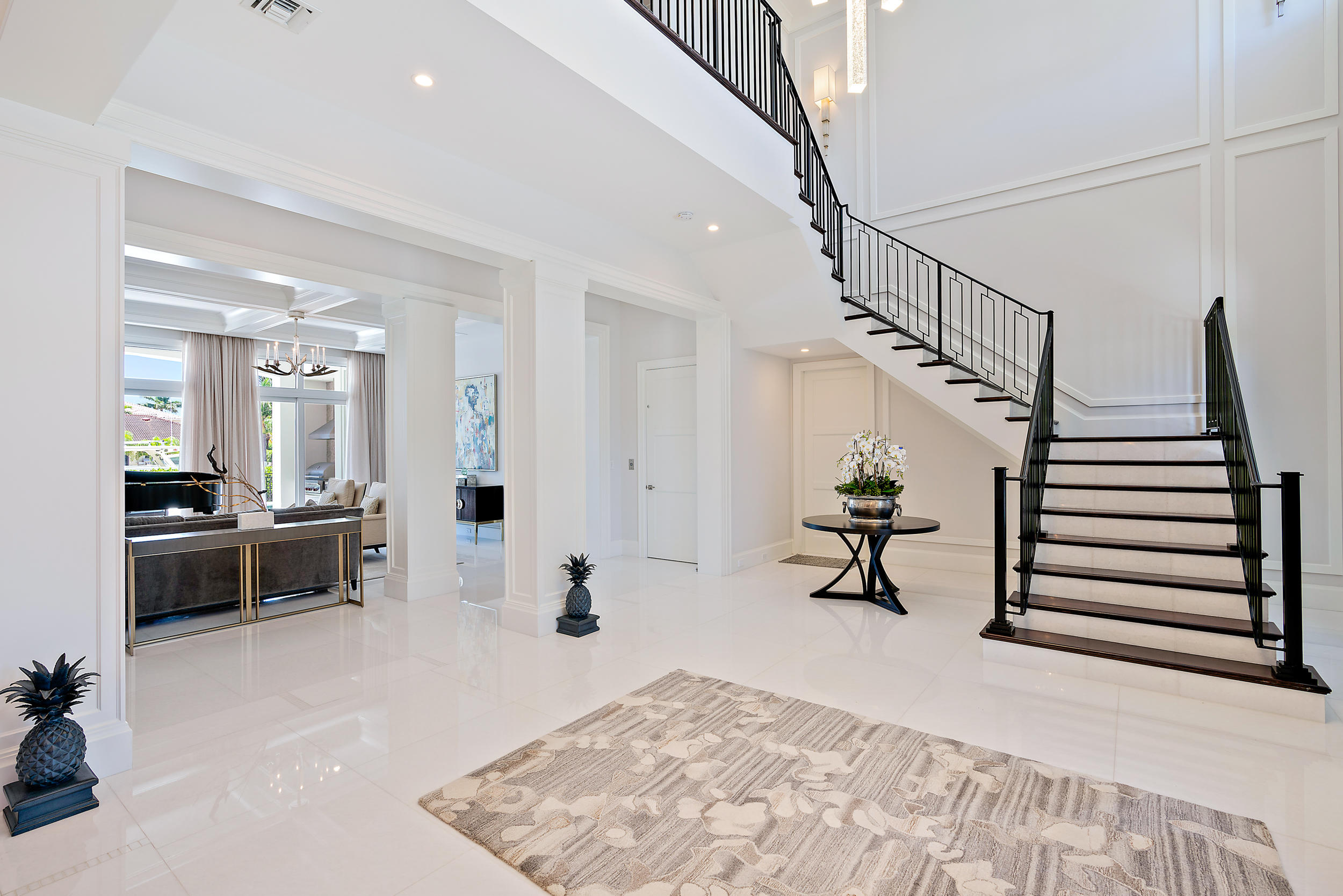 LIGHTHOUSE POINT - Residential