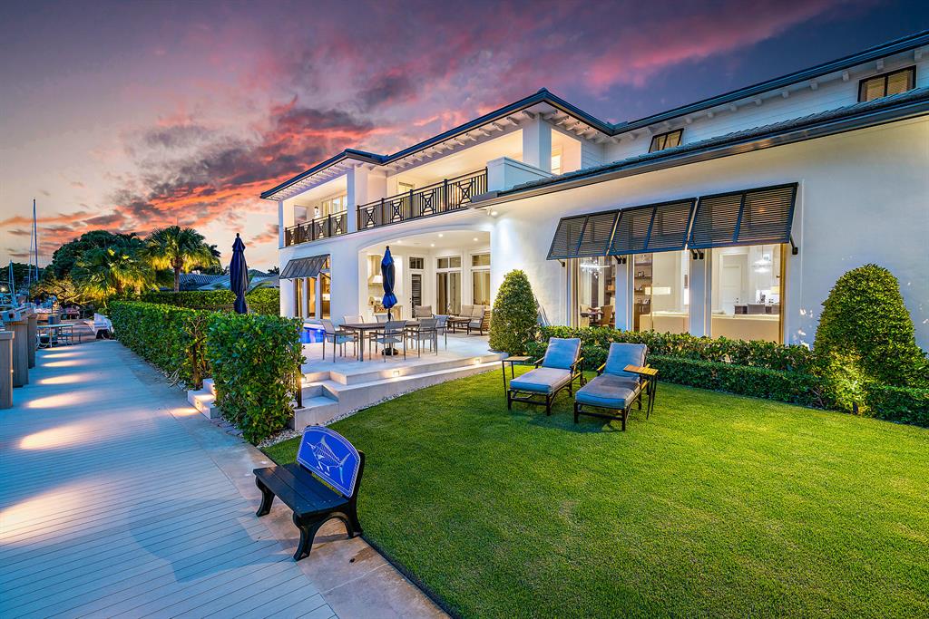 LIGHTHOUSE POINT - Residential