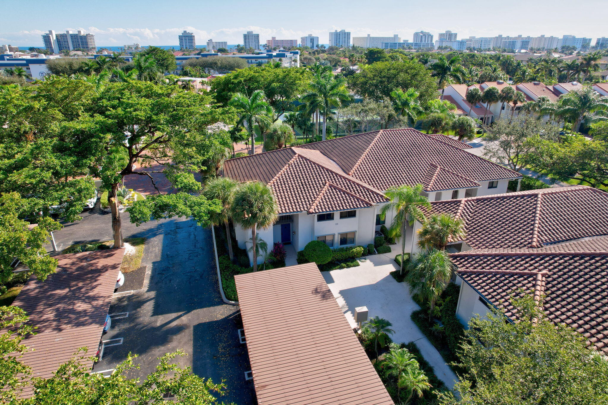 PELICAN POINTE CONDO - Residential