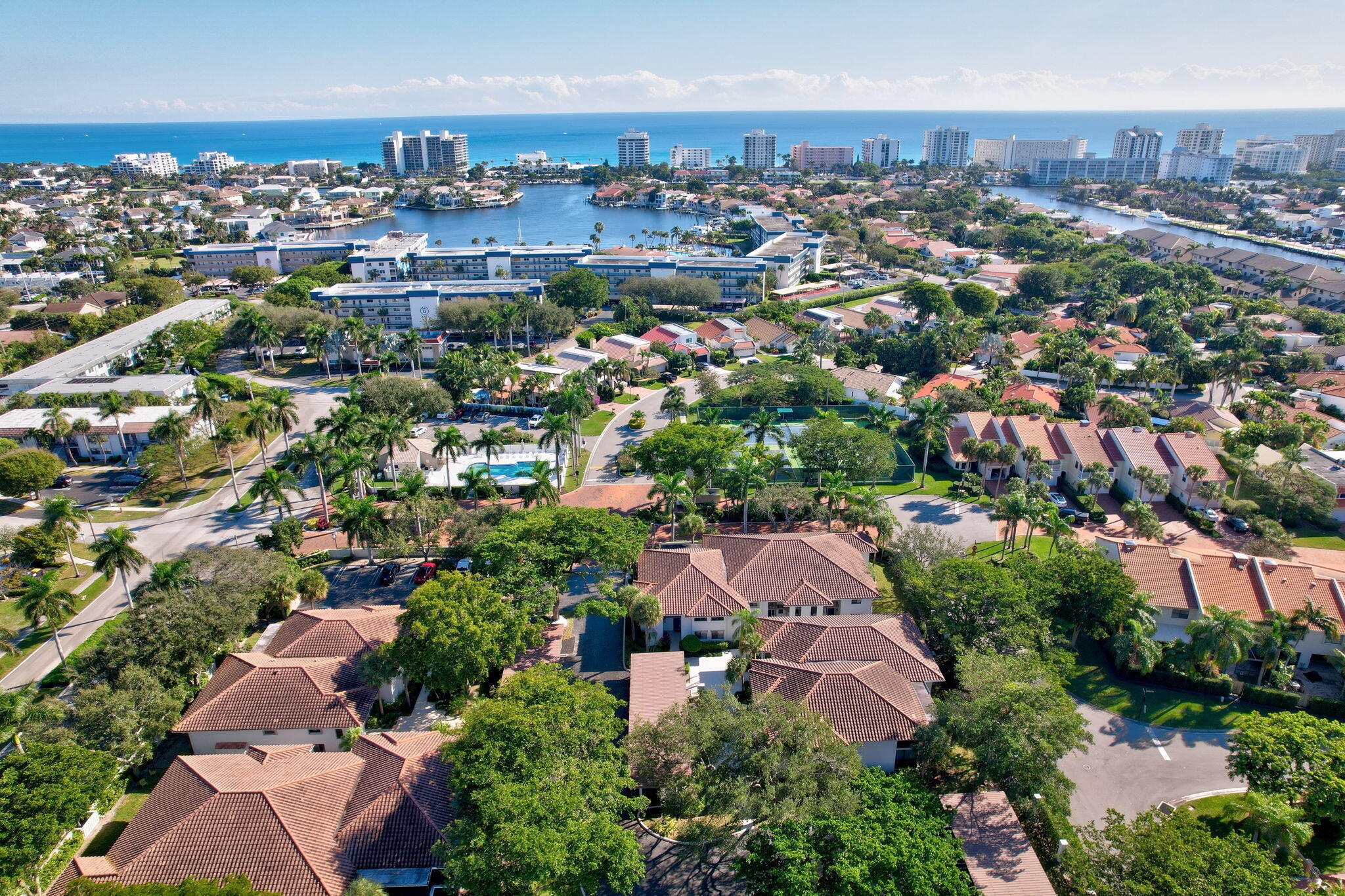 PELICAN POINTE CONDO - Residential