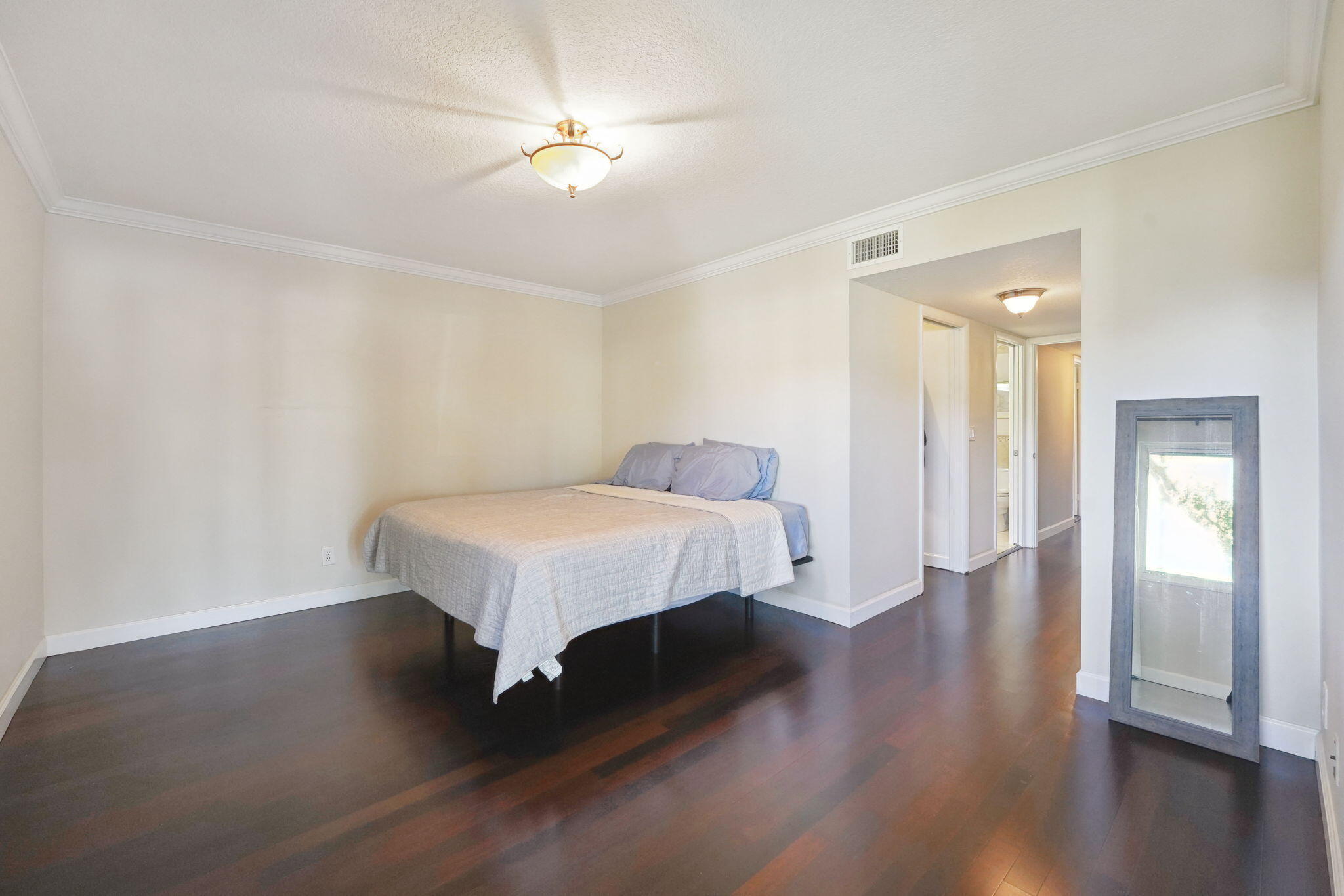 PELICAN POINTE CONDO - Residential