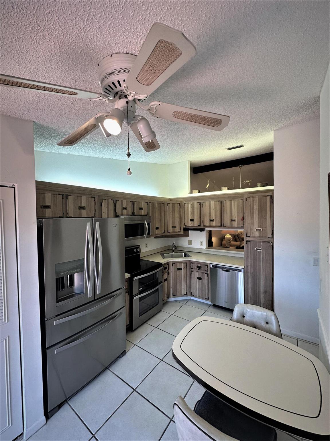 PALM CLUB VILLAGE I CONDO - Residential