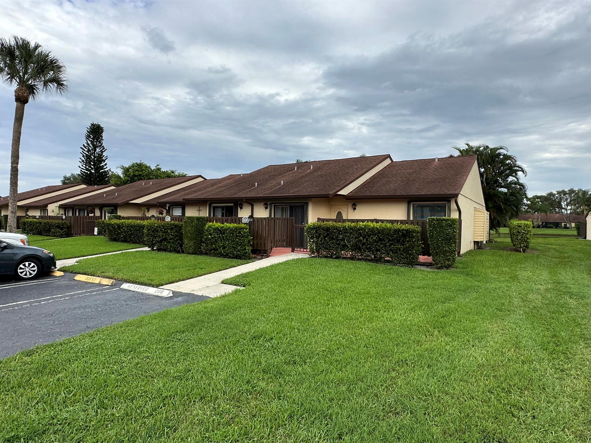 PALM CLUB VILLAGE I CONDO - Residential