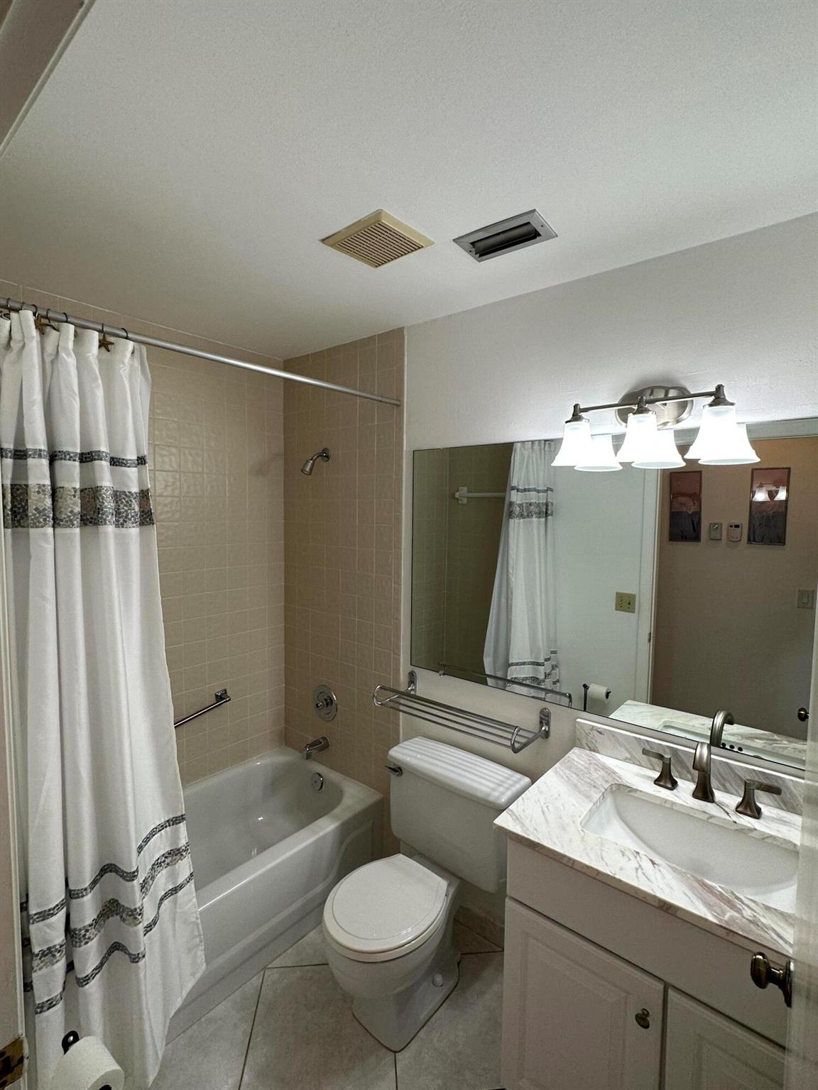 PALM CLUB VILLAGE I CONDO - Residential