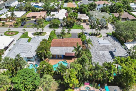 Single Family Residence in Lauderdale By The Sea FL 245 Tradewinds Ave Ave 46.jpg