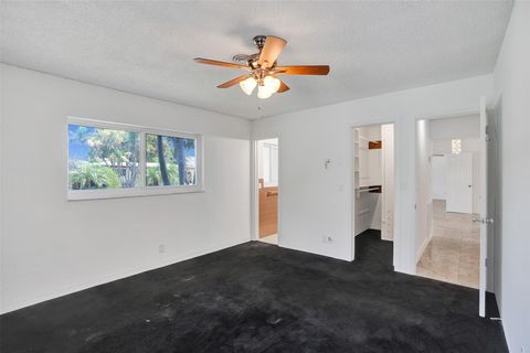 A home in Lauderdale By The Sea