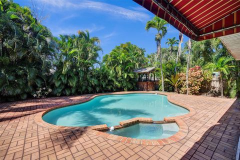 A home in Lauderdale By The Sea