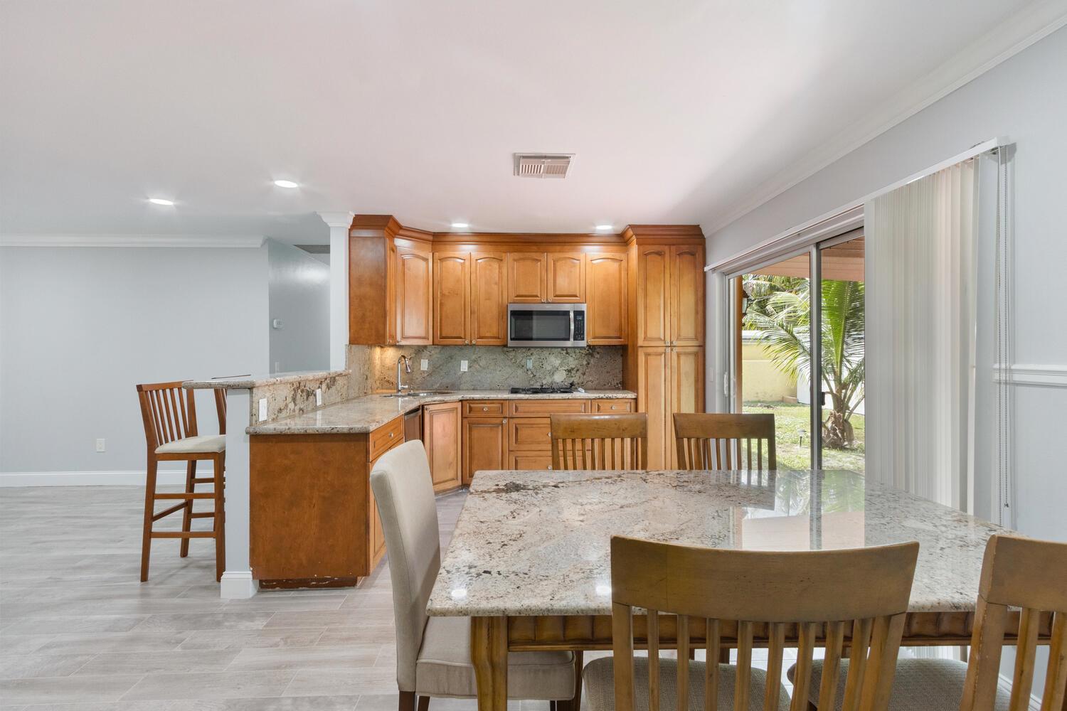 HILLCREST HEIGHTS - Residential