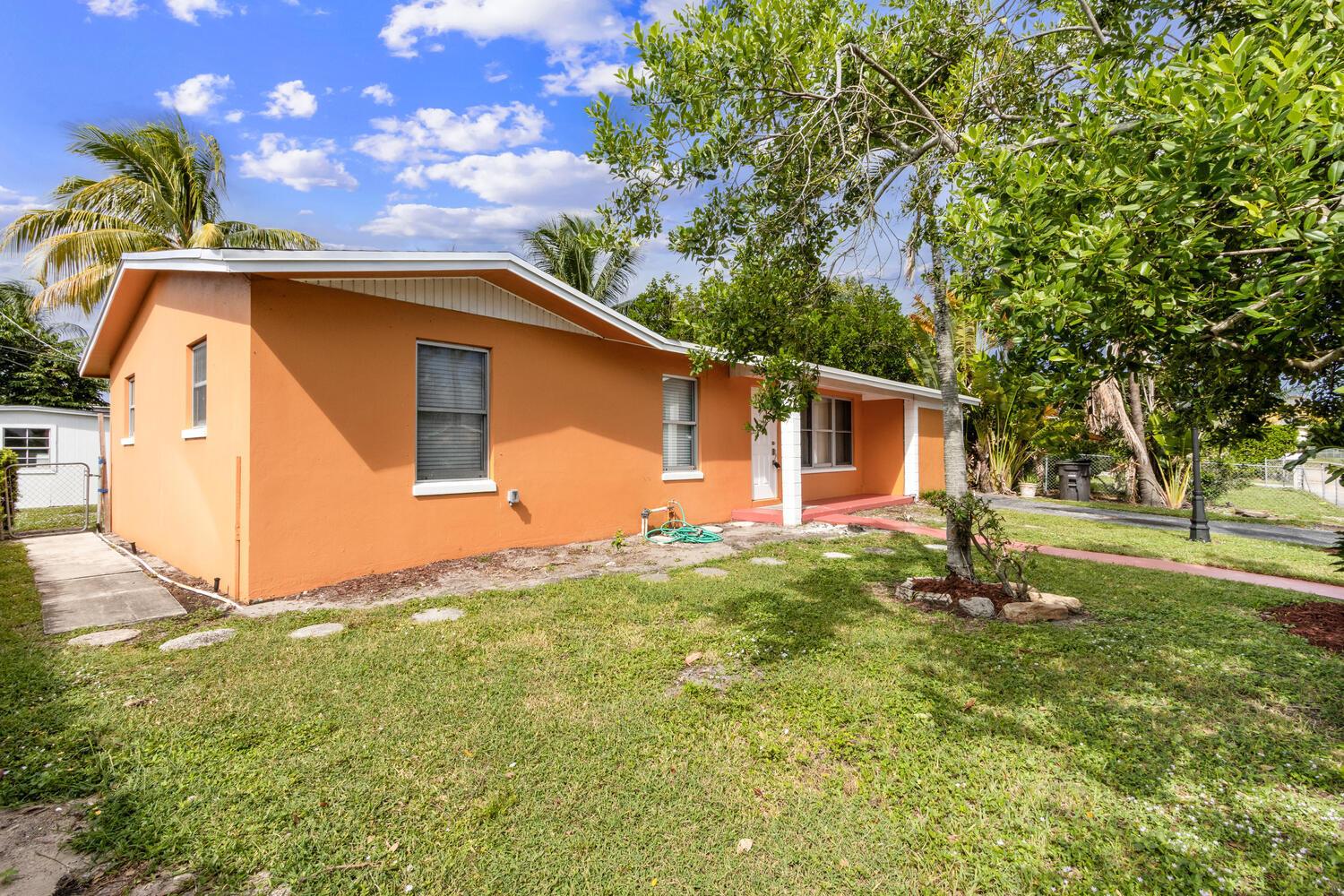 HILLCREST HEIGHTS - Residential