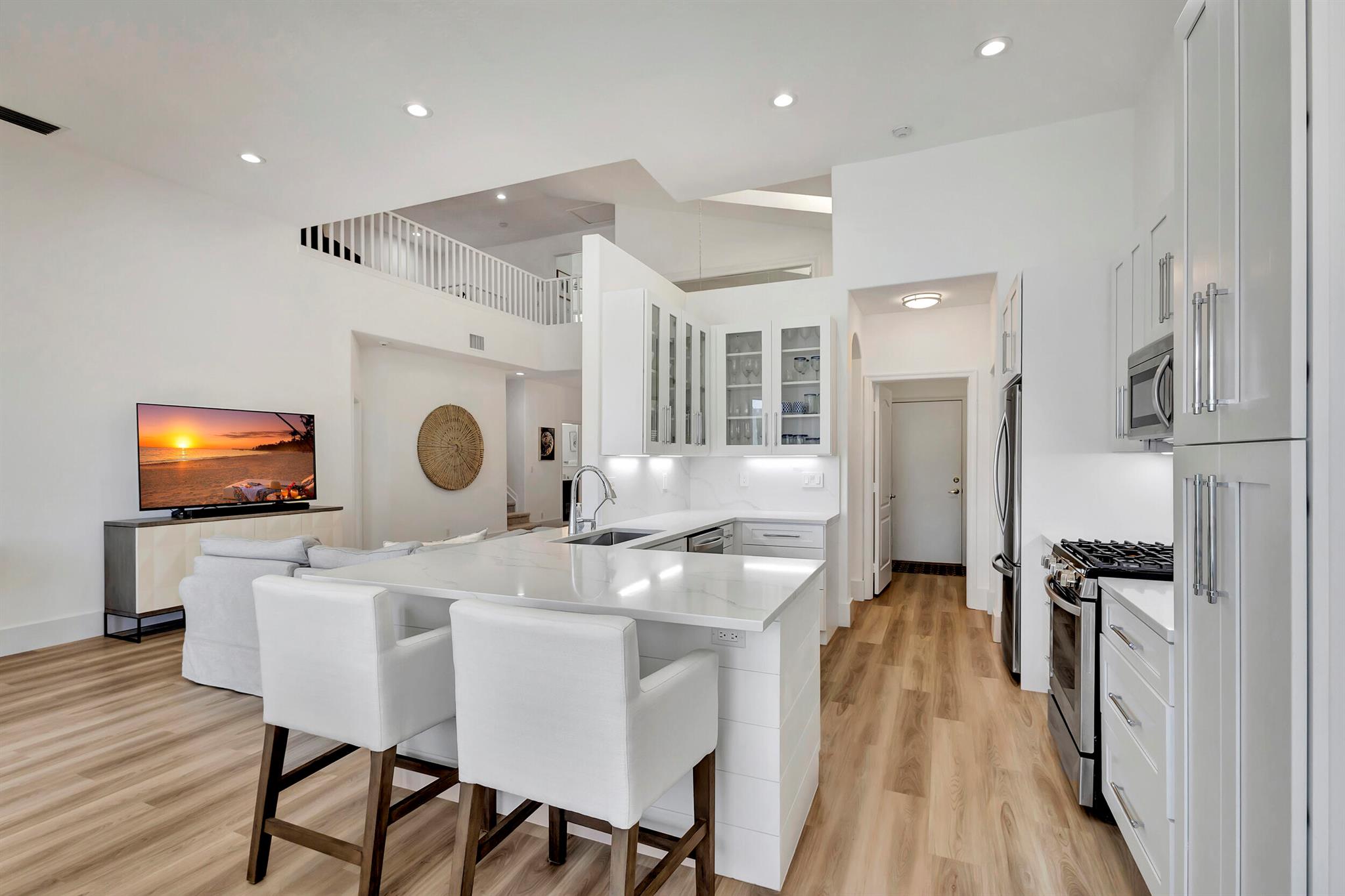 MONTEREY POINTE 2 - Residential