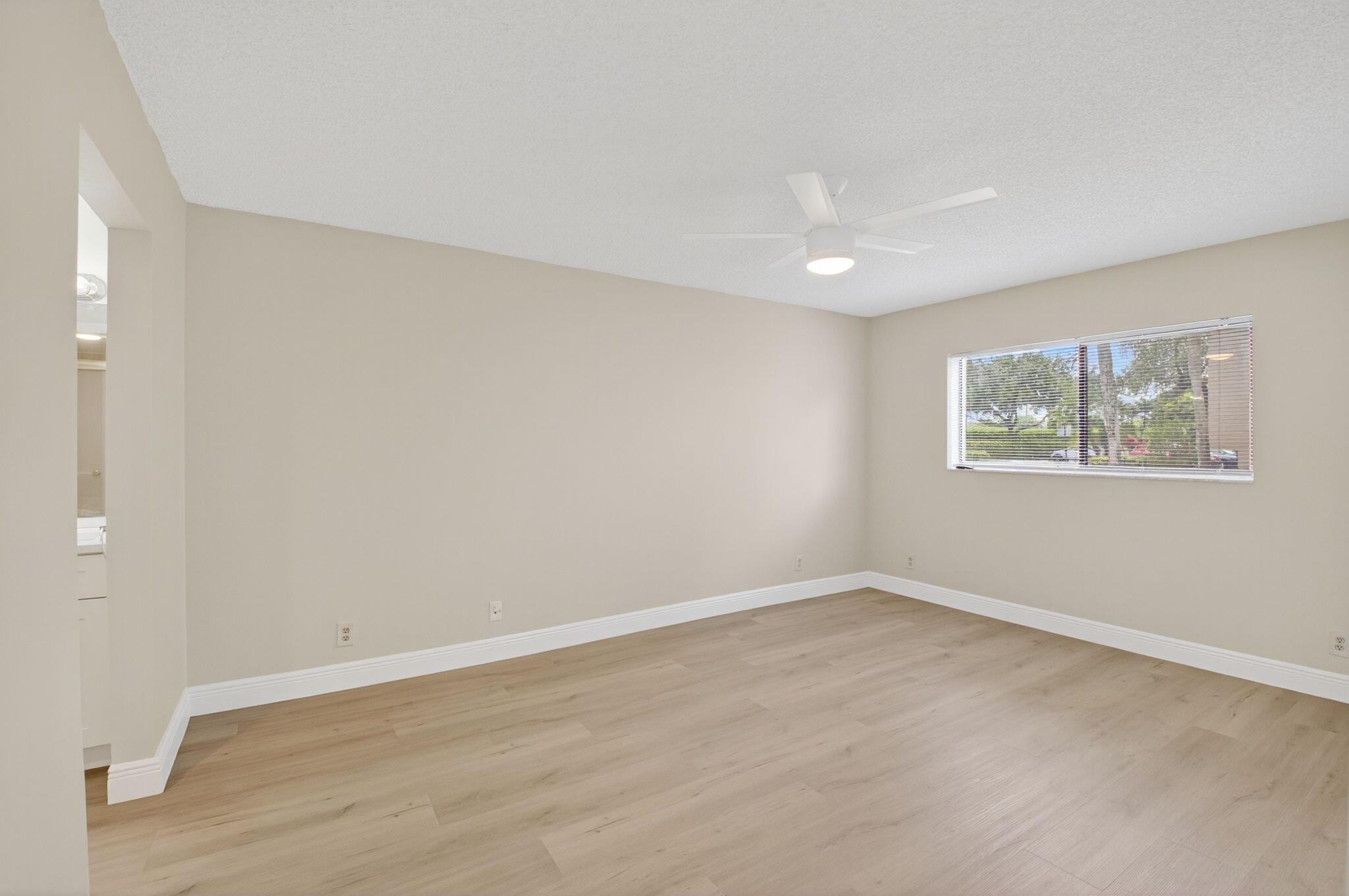 WATERSEDGE AT THE LAKES O - Residential Lease