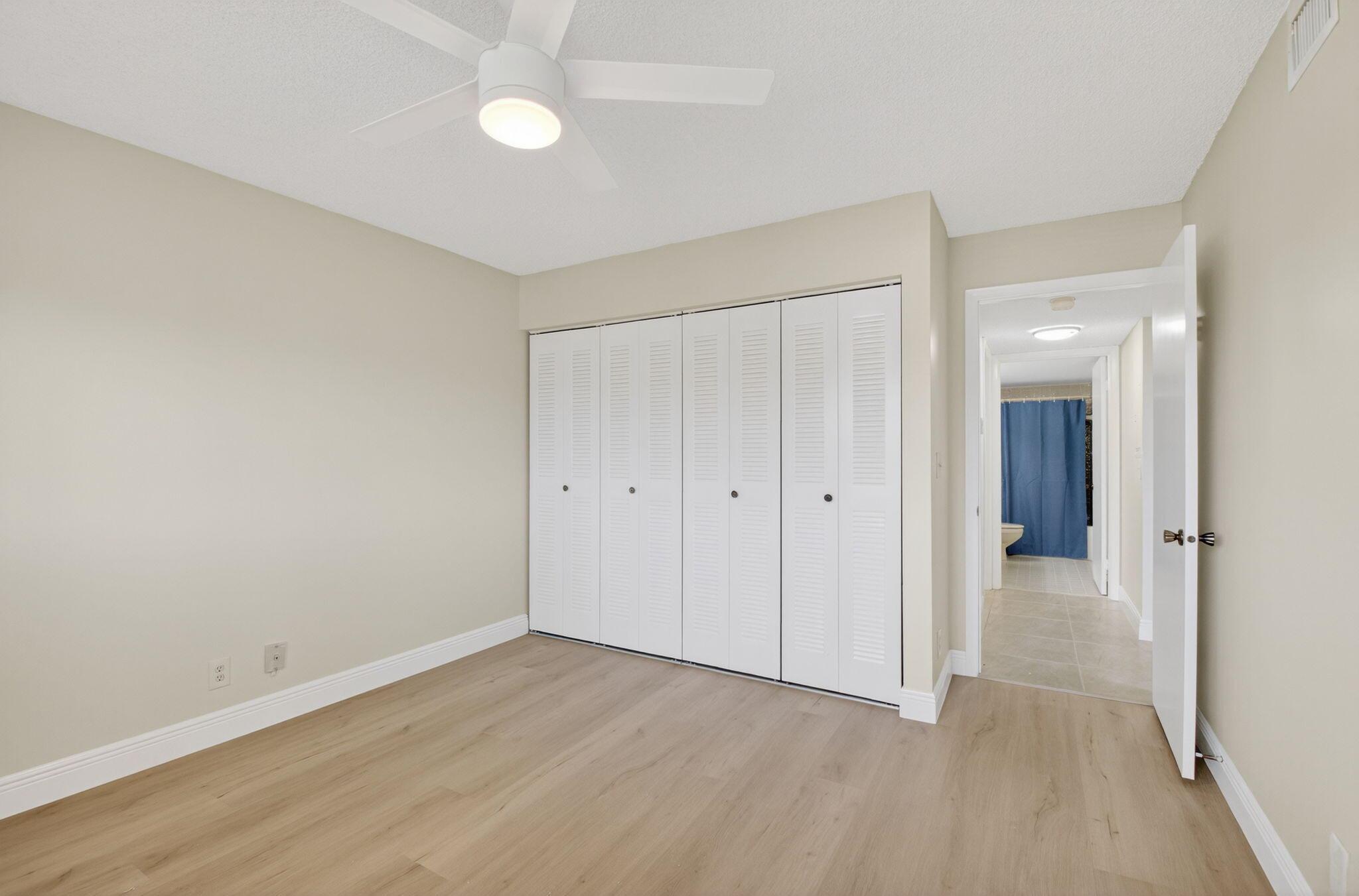 WATERSEDGE AT THE LAKES O - Residential Lease