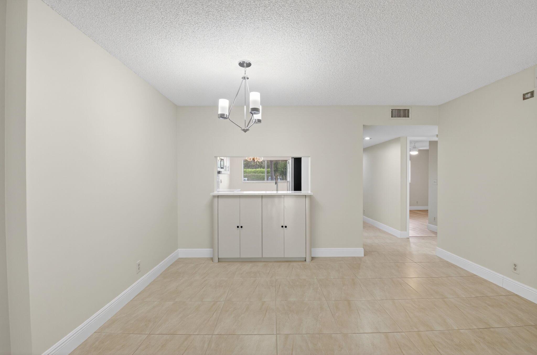 WATERSEDGE AT THE LAKES O - Residential Lease