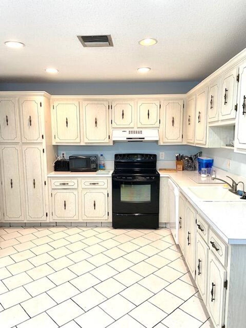 Photo of 1670 NW 18th Avenue #103, Delray Beach, FL 33445 (MLS # R11015197)
