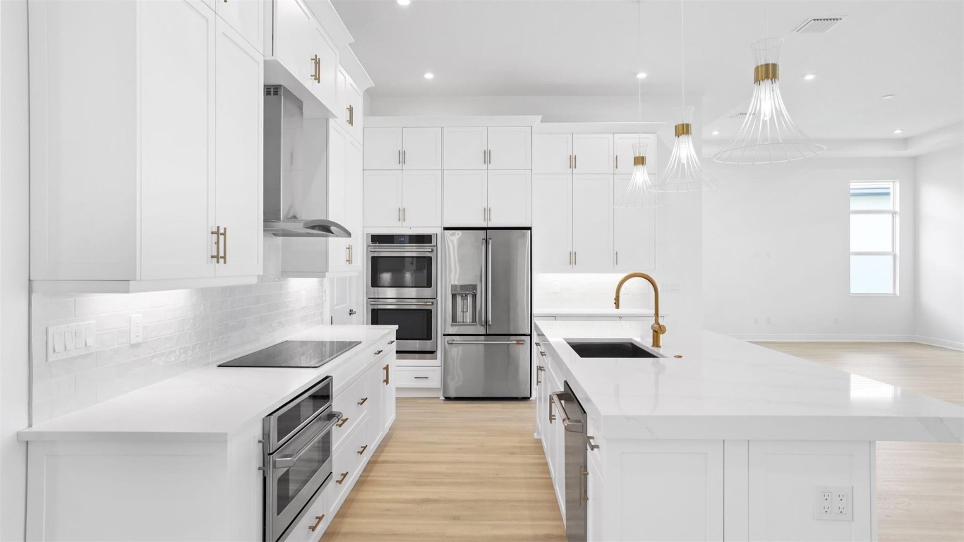 Astor Creek - Residential