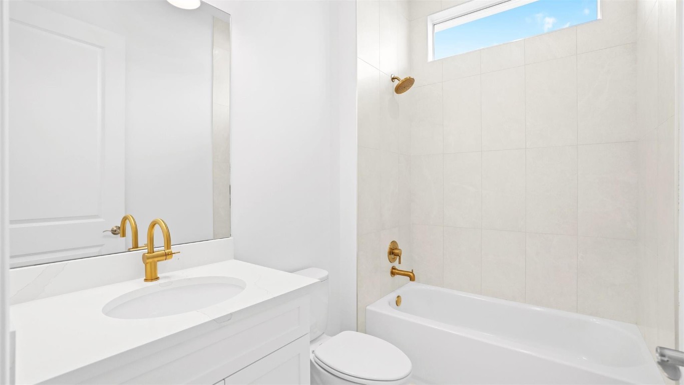 Astor Creek - Residential