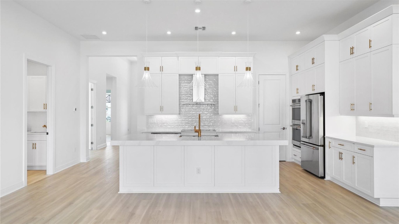 Astor Creek - Residential