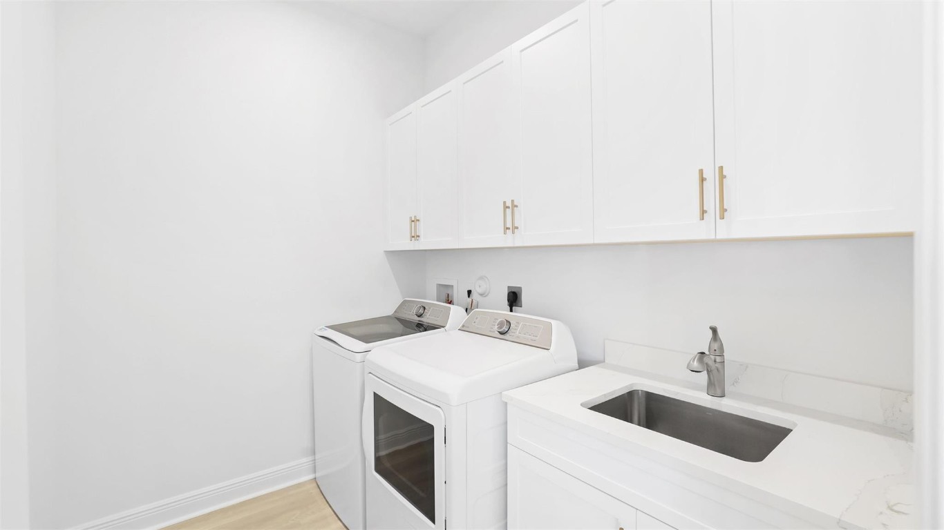 Astor Creek - Residential