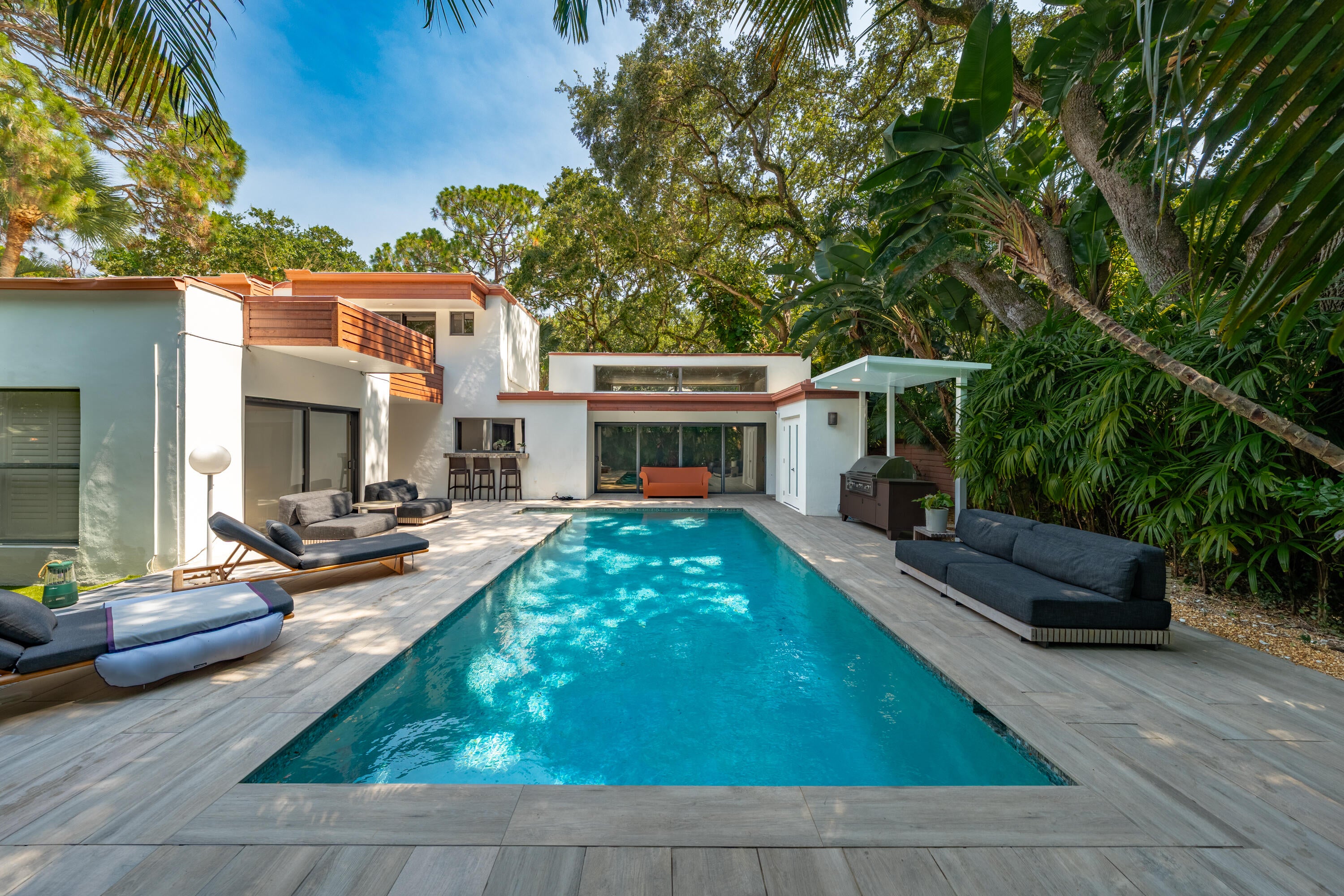 761 Aurelia Street