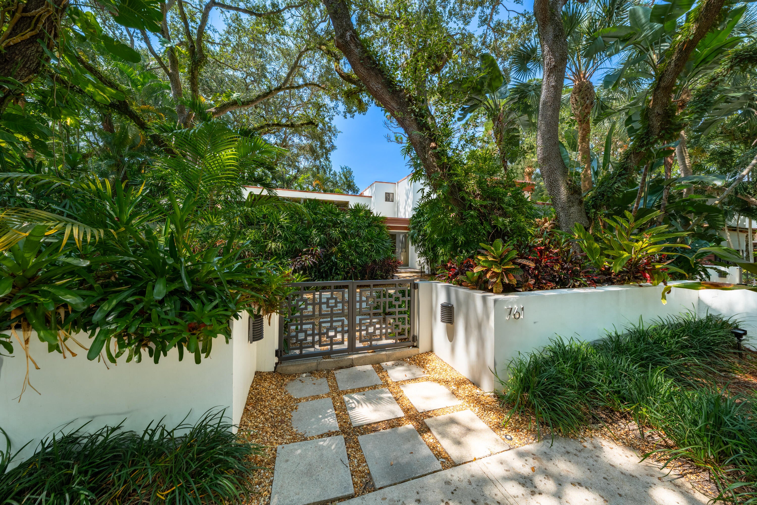 761 Aurelia Street
