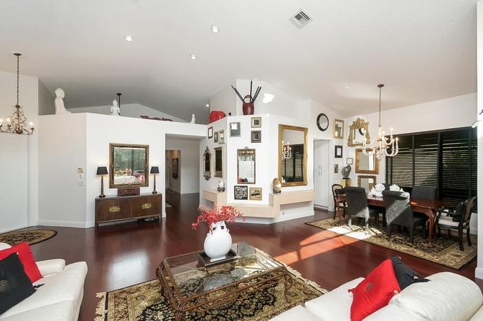 10091 Dover Carriage Lane