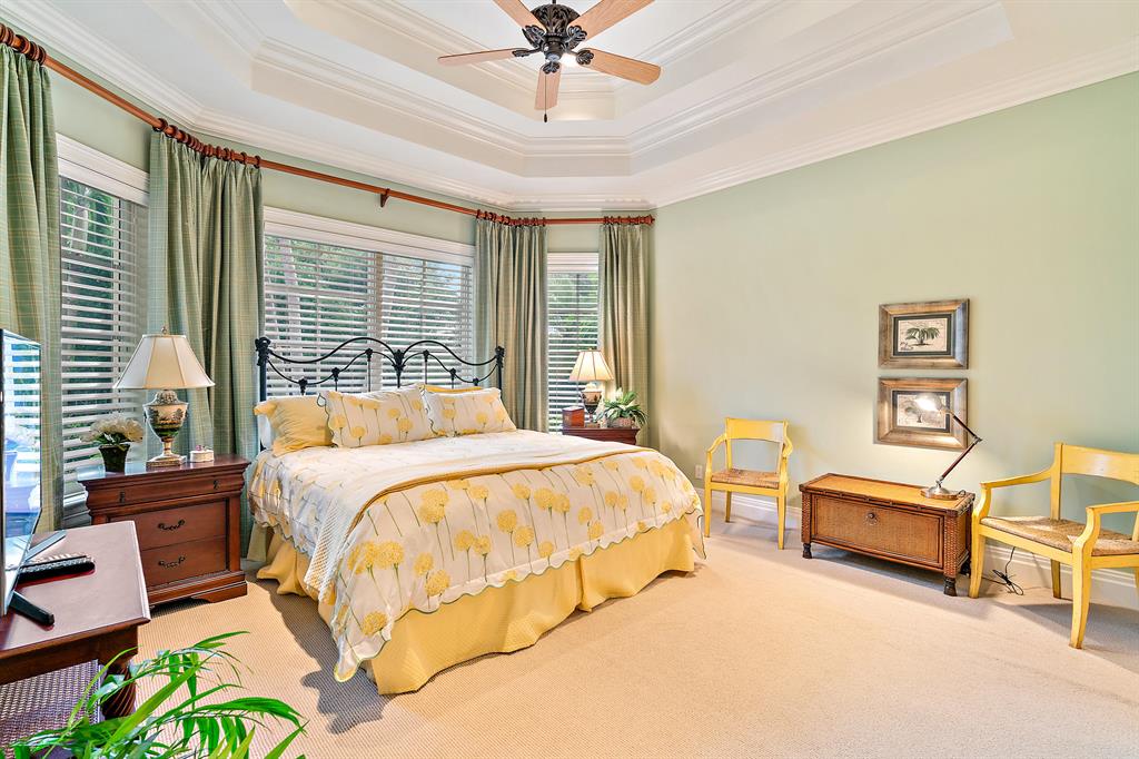 JUPITER HILLS VILLAGE PH I - Residential